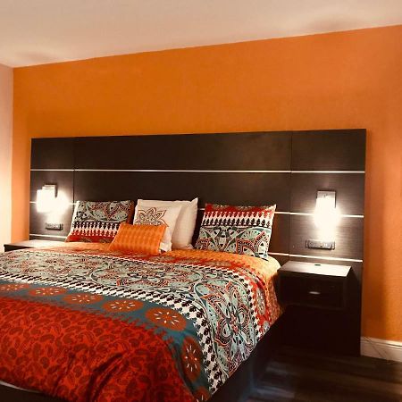 Tropical Inn & Suites, Downtown クリアウォーター エクステリア 写真